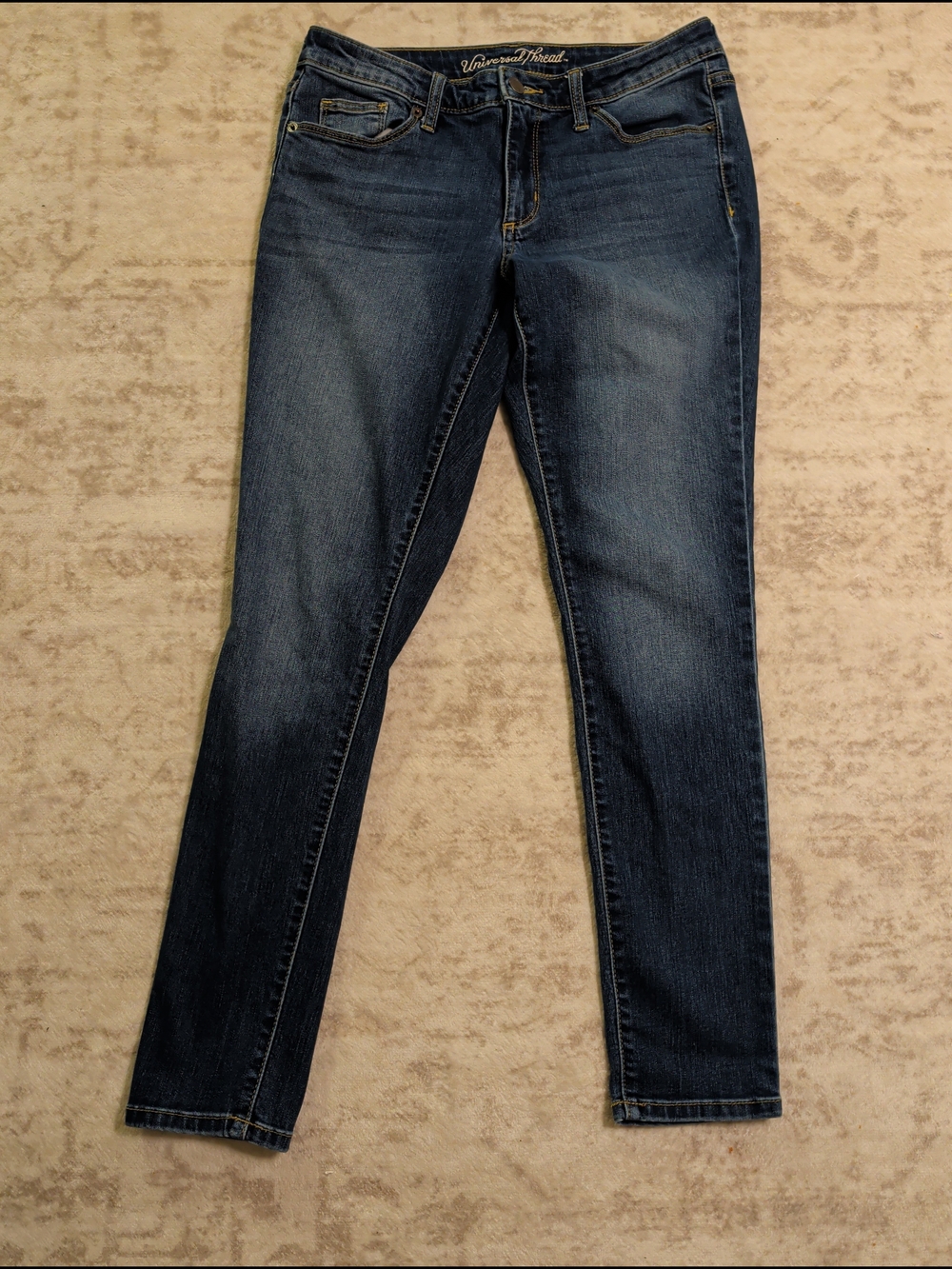 Universal Thread Women's Dark Wash Skinny Jeans